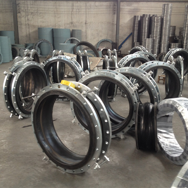 ������������z���^