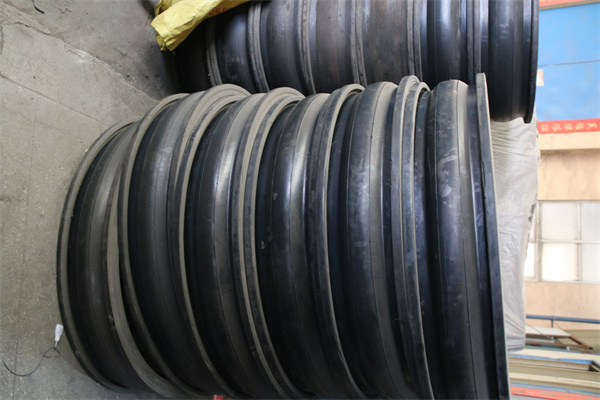 �ܵ��ϰ��b�Ľz�����z���^�m��ʲôʹ��